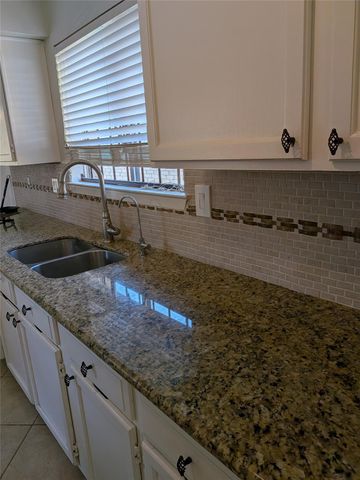 16723 Lone Quail Court, Houston, TX 77489