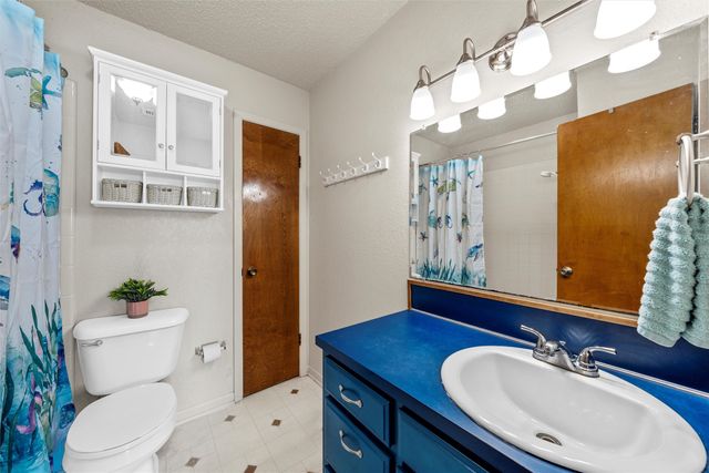 233 Nally Street, Golinda, TX 76655