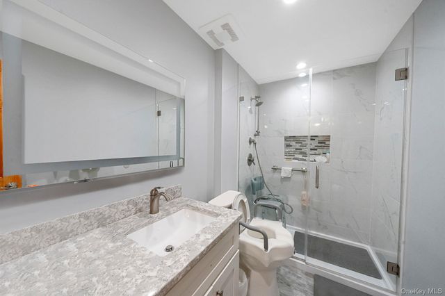 2023 Whitestone Expressway, Whitestone, NY 11357