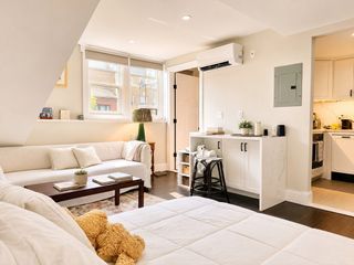 105 Charles Street 5, Boston, MA 02114