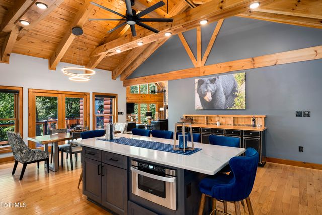 191 Bear Ridge Drive, Butler, TN 37640