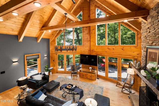 191 Bear Ridge Drive, Butler, TN 37640