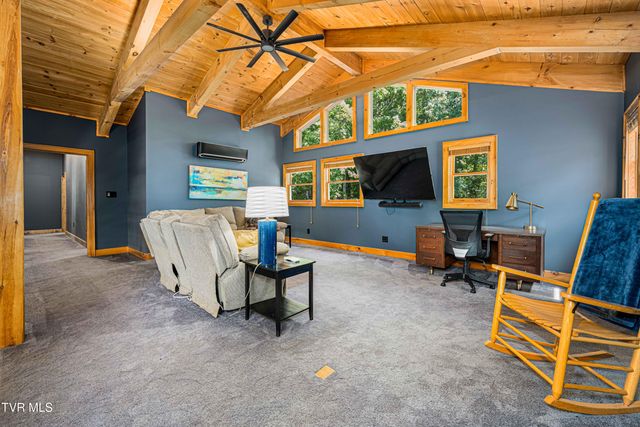 191 Bear Ridge Drive, Butler, TN 37640