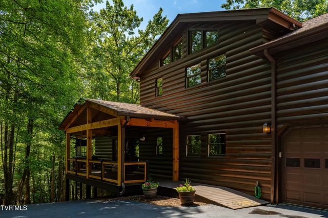 191 Bear Ridge Drive, Butler, TN 37640