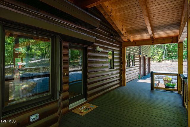 191 Bear Ridge Drive, Butler, TN 37640