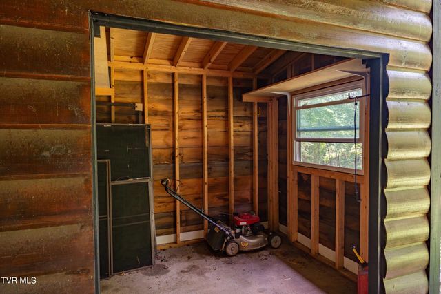 191 Bear Ridge Drive, Butler, TN 37640