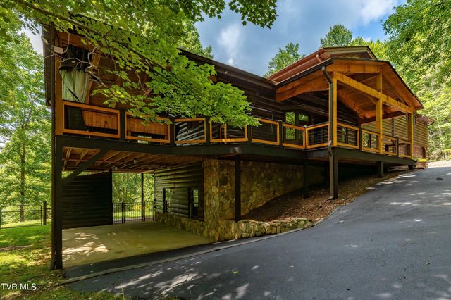 191 Bear Ridge Drive, Butler, TN 37640