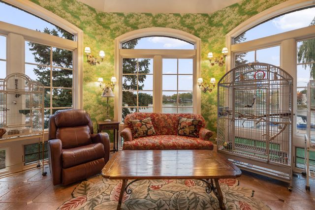 561 W 58th Street, Hinsdale, IL 60521