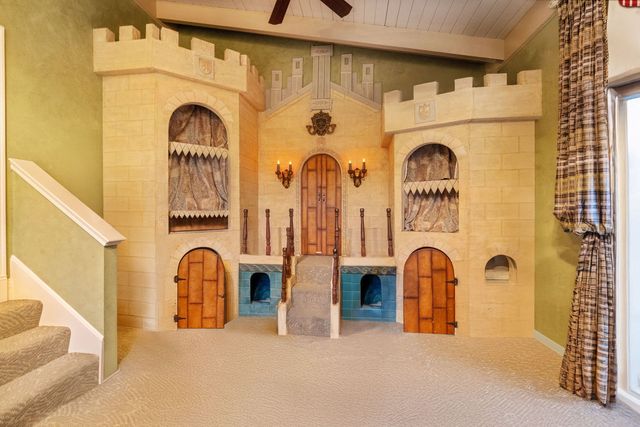 561 W 58th Street, Hinsdale, IL 60521