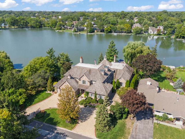 561 W 58th Street, Hinsdale, IL 60521