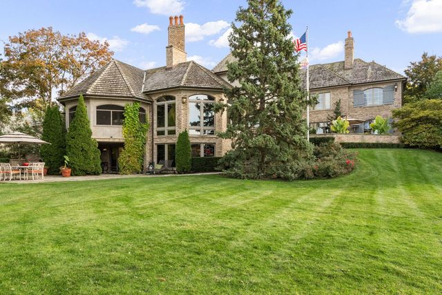 561 W 58th Street, Hinsdale, IL 60521