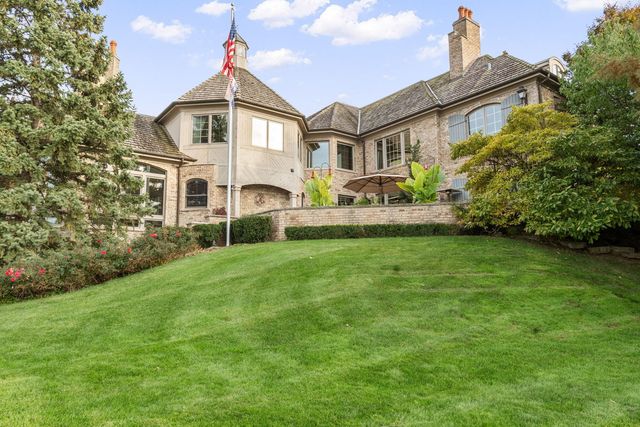 561 W 58th Street, Hinsdale, IL 60521