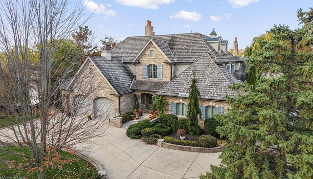 561 W 58th Street, Hinsdale, IL 60521
