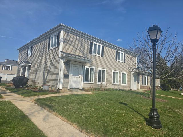 726 E Old Willow Road 104C, Prospect Heights, IL 60070