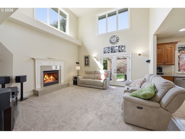 1625 GEMMA St Nw, Salem, OR 97304