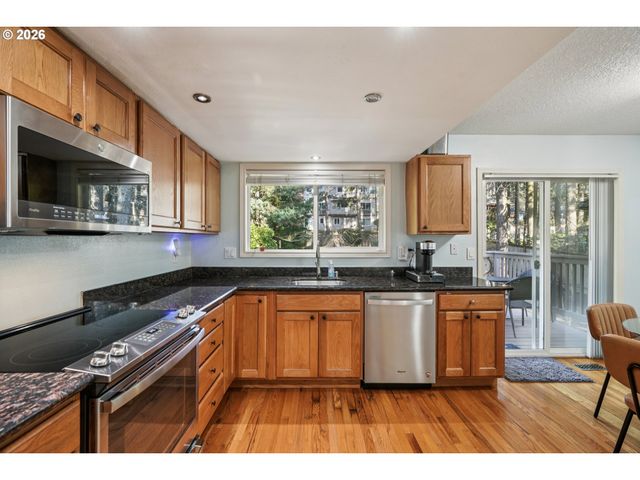 10312 Se 99TH Dr, Happy Valley, OR 97086