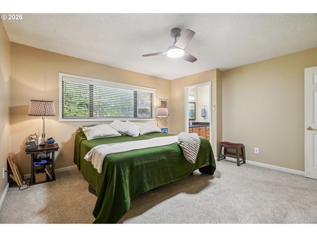 10312 Se 99TH Dr, Happy Valley, OR 97086