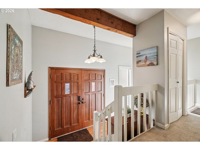 10312 Se 99TH Dr, Happy Valley, OR 97086