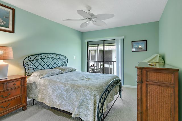 950 S Kanner Highway, Stuart, FL 34994