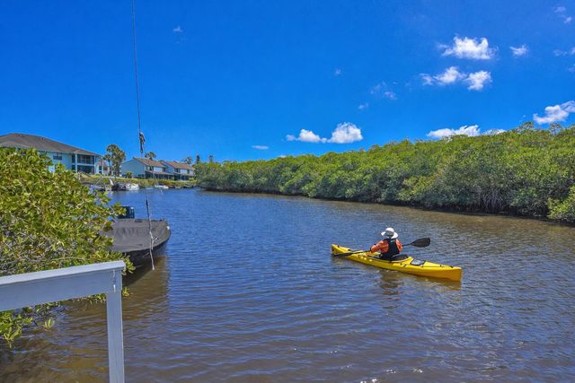 950 S Kanner Highway, Stuart, FL 34994