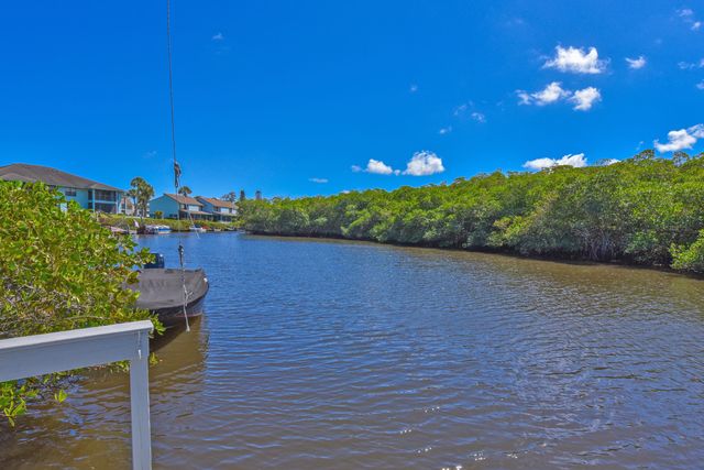 950 S Kanner Highway, Stuart, FL 34994