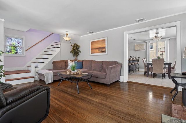 437 Fourth Avenue, Pelham, NY 10803
