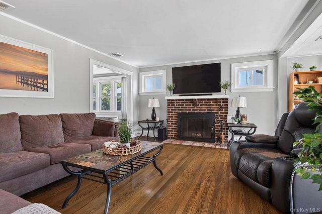 437 Fourth Avenue, Pelham, NY 10803