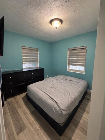 2331 Mckinley Street, Hollywood, FL 33020