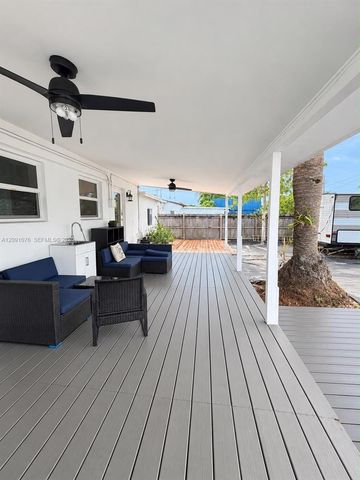 2331 Mckinley Street, Hollywood, FL 33020