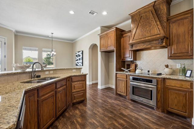 5850 Judy Drive, Midlothian, TX 76065