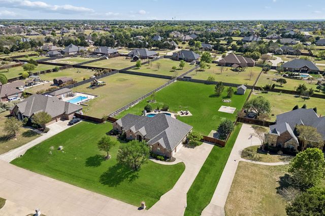 5850 Judy Drive, Midlothian, TX 76065