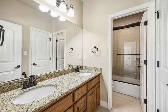 5850 Judy Drive, Midlothian, TX 76065