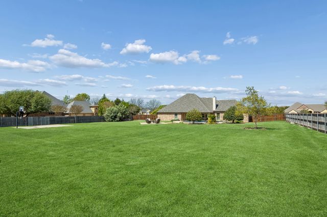 5850 Judy Drive, Midlothian, TX 76065