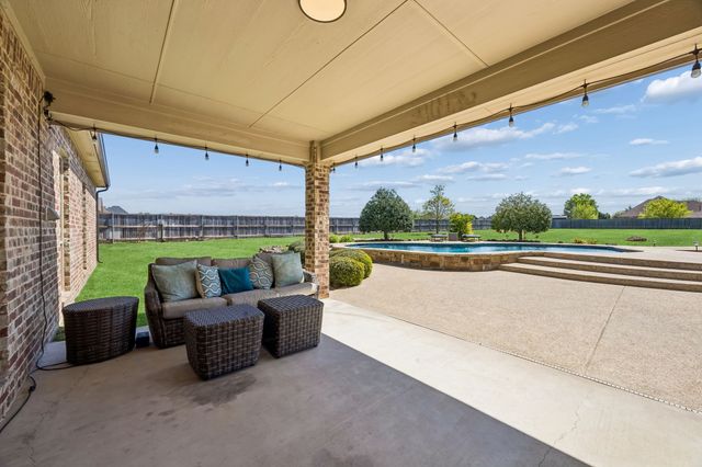 5850 Judy Drive, Midlothian, TX 76065