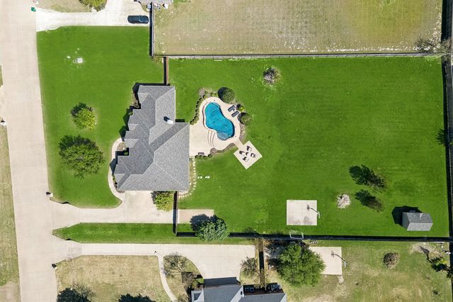 5850 Judy Drive, Midlothian, TX 76065