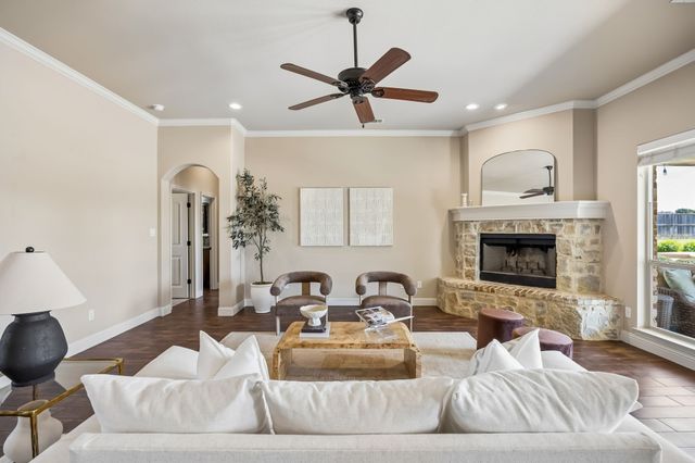 5850 Judy Drive, Midlothian, TX 76065