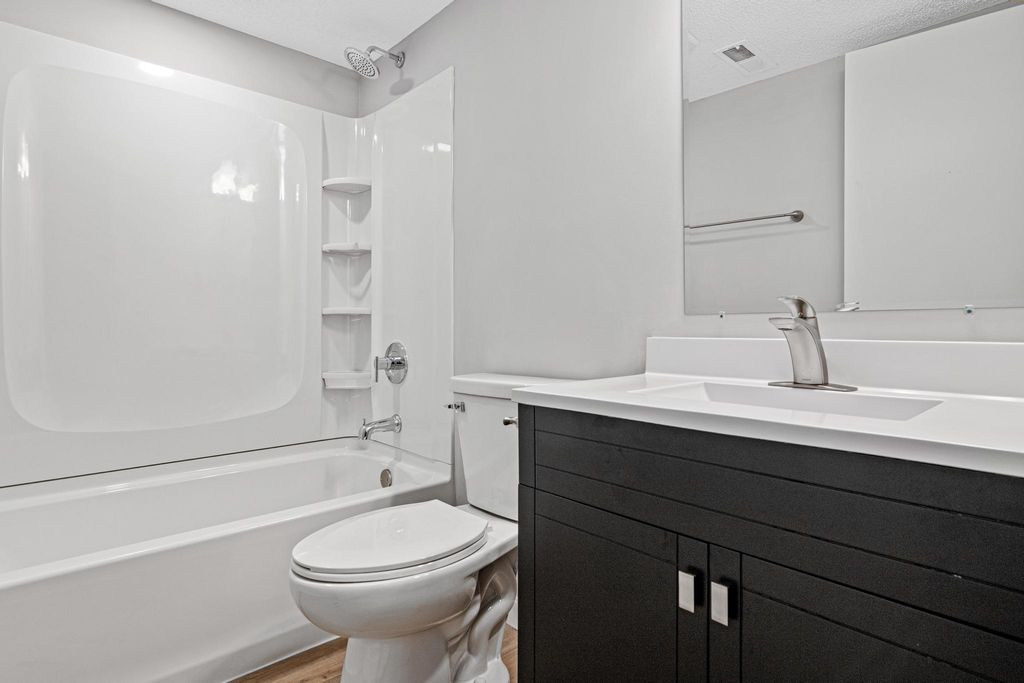 18030 Covington Path, Minnetonka, MN 55345 — photo 3