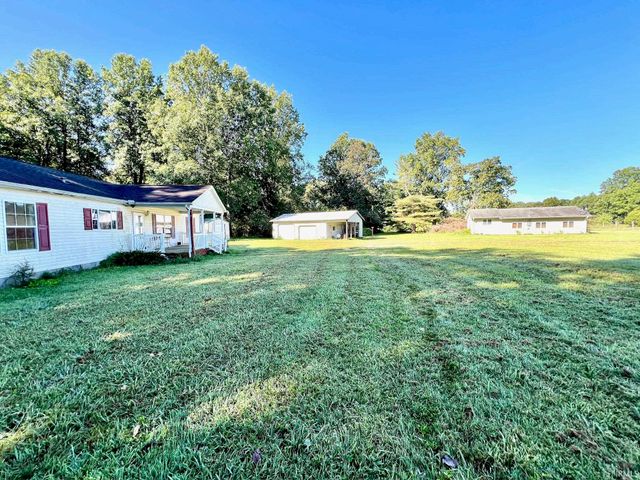 10460 E State Road 450, Shoals, IN 47581