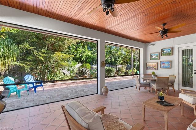 4778 Europa DR, Naples, FL 34105