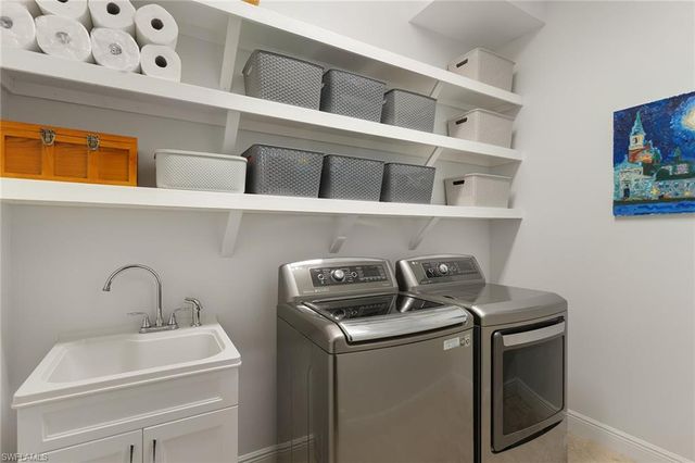 4778 Europa DR, Naples, FL 34105