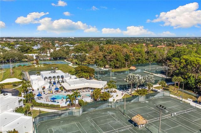 4778 Europa DR, Naples, FL 34105