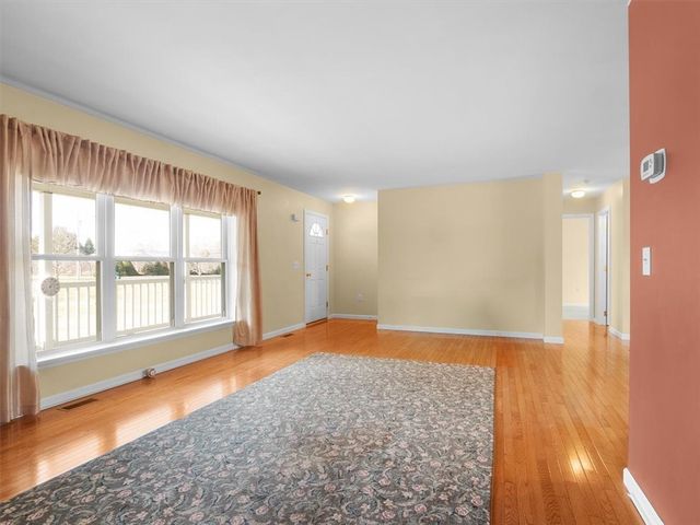 6624 Tuckahoe Road, Williamson, NY 14589