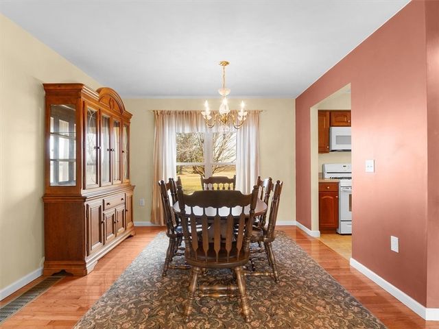 6624 Tuckahoe Road, Williamson, NY 14589