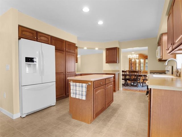 6624 Tuckahoe Road, Williamson, NY 14589