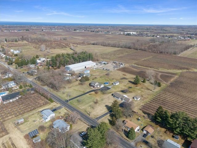 6624 Tuckahoe Road, Williamson, NY 14589