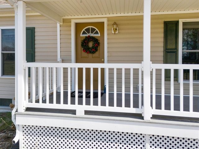 6624 Tuckahoe Road, Williamson, NY 14589