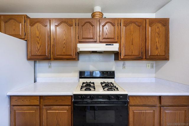 414 E Lincoln Ave, Escondido, CA 92026