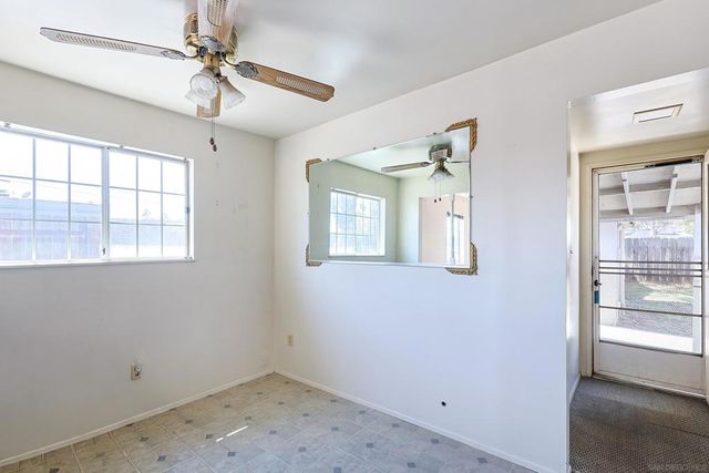 414 E Lincoln Ave, Escondido, CA 92026