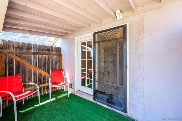 414 E Lincoln Ave, Escondido, CA 92026