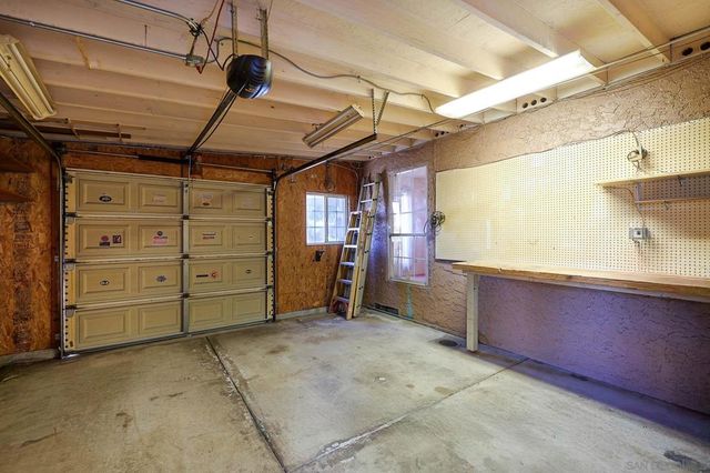 414 E Lincoln Ave, Escondido, CA 92026